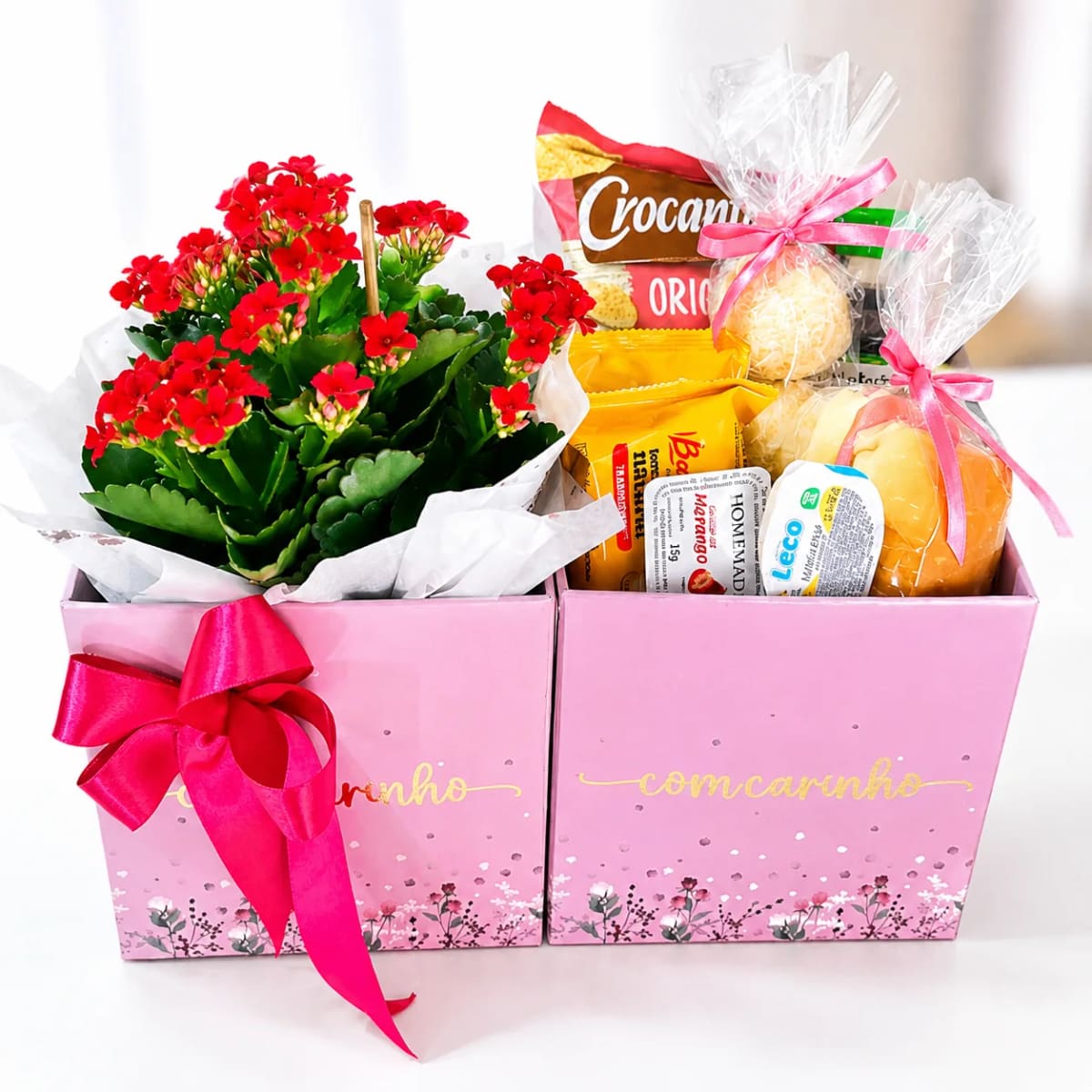 Cesta Com Carinho & Flores